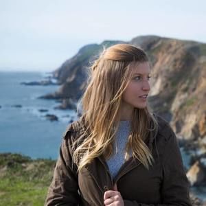 Meet your Posher, Leah